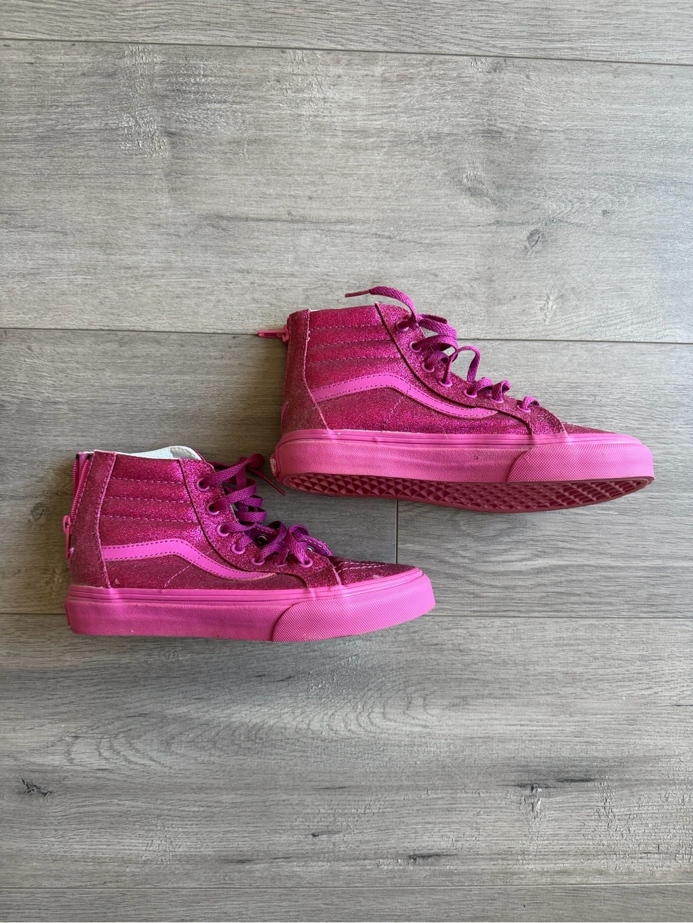 mono pink glitter sk8 hi vans - size 3 (kids)